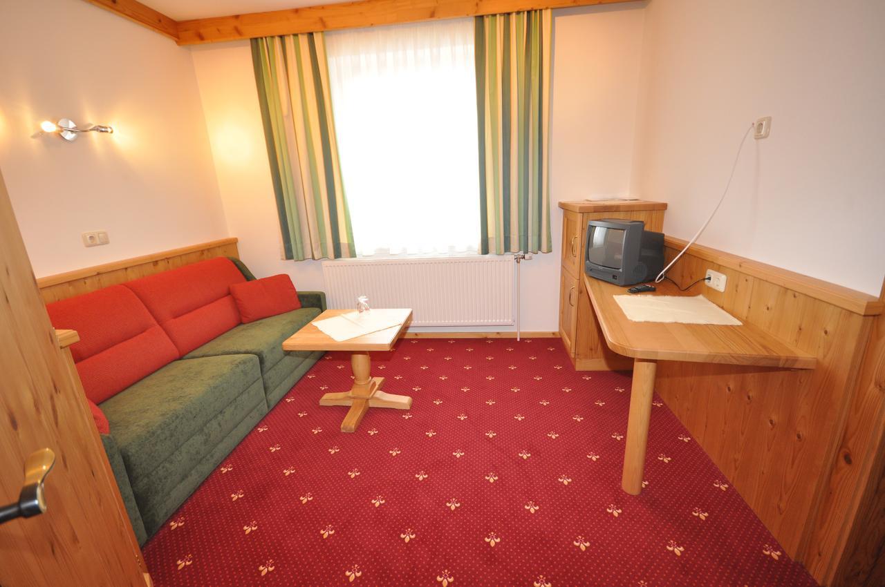 Hochkarhof Hotel Göstling an der Ybbs Room photo